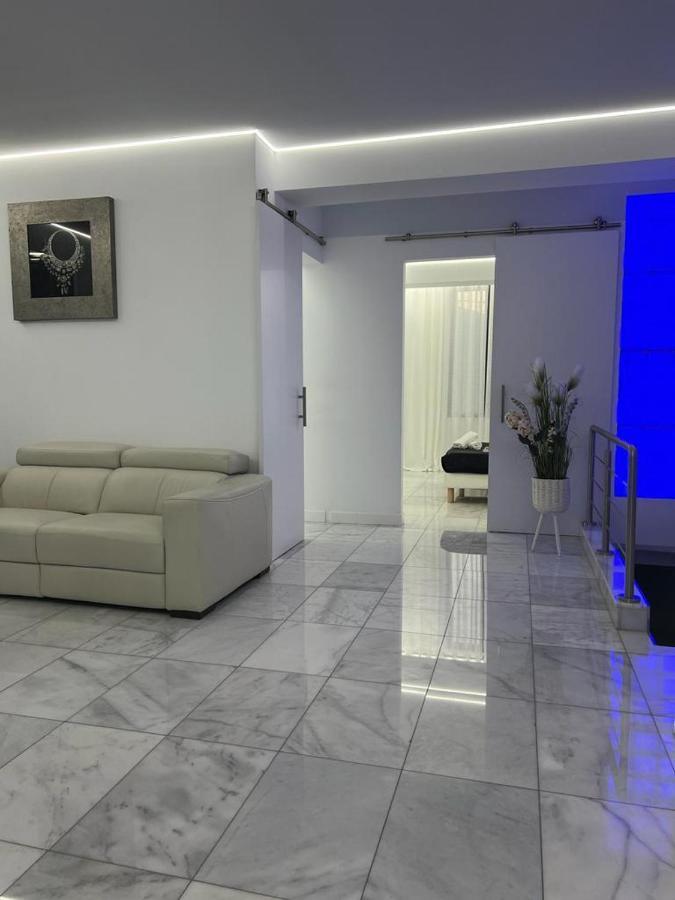 Deluxe House Valencia别墅 外观 照片